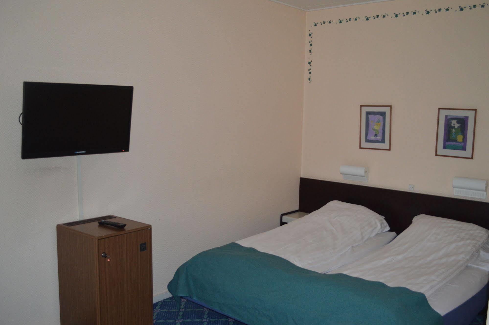 Hotel Naesbylund Kro Odense Kültér fotó